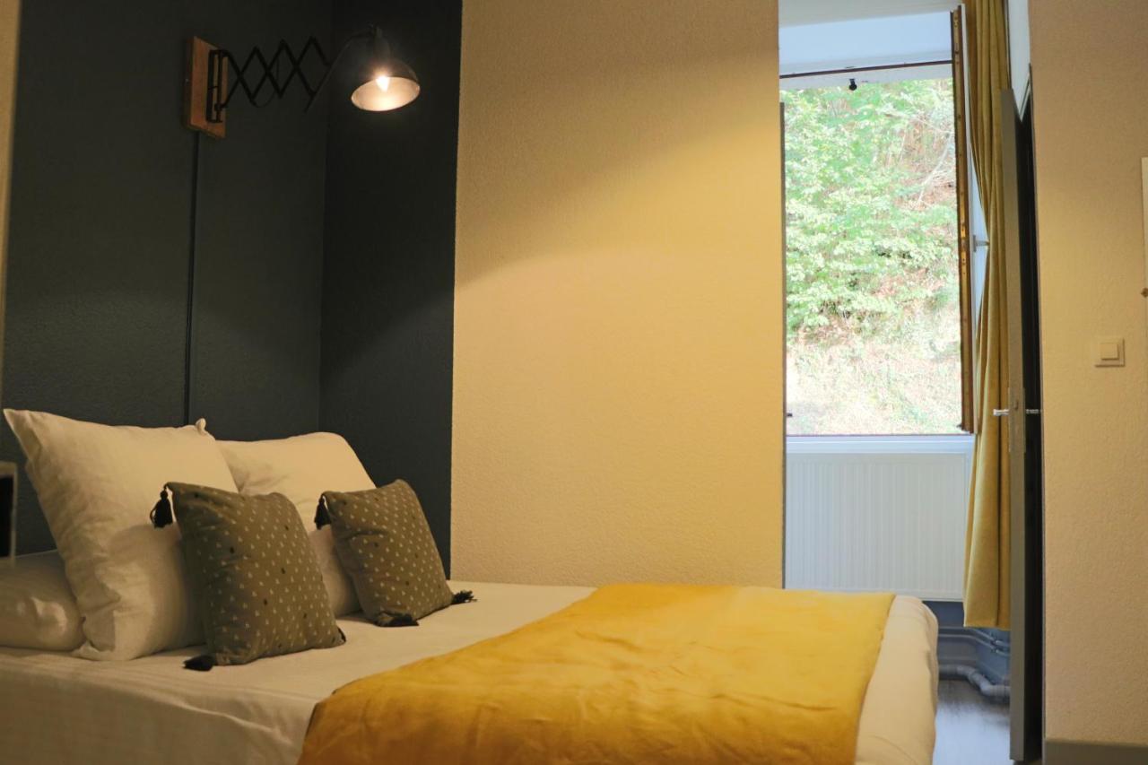 Logis Hotel Restaurant La Brasserie Treignac Экстерьер фото