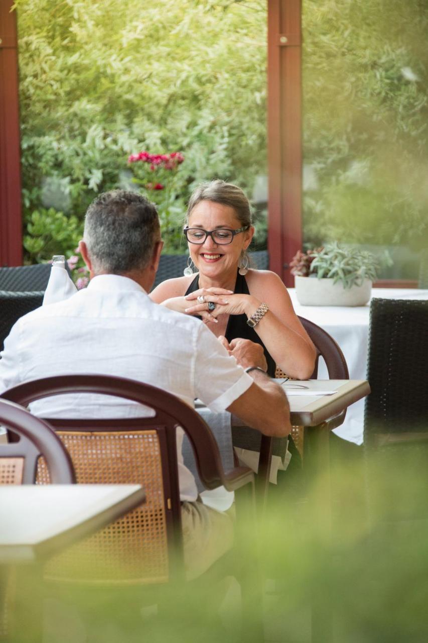 Logis Hotel Restaurant La Brasserie Treignac Экстерьер фото