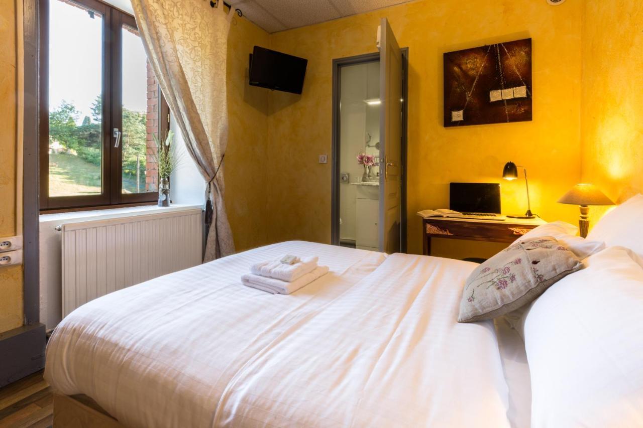 Logis Hotel Restaurant La Brasserie Treignac Экстерьер фото